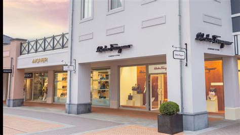 roermond outlet prada|designer outlet roermond opening hours.